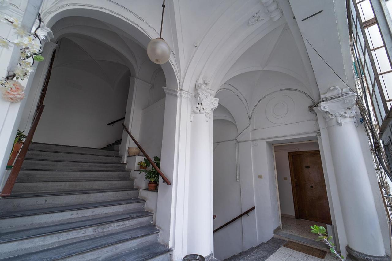 Отель Medina H. Napoli Centro, By Clapa Group Экстерьер фото