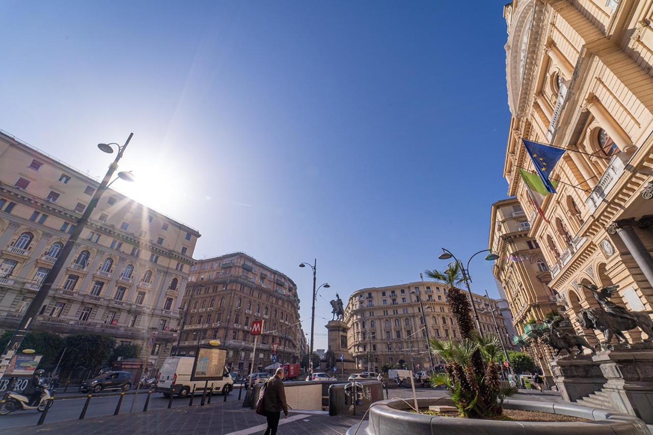 Отель Medina H. Napoli Centro, By Clapa Group Экстерьер фото