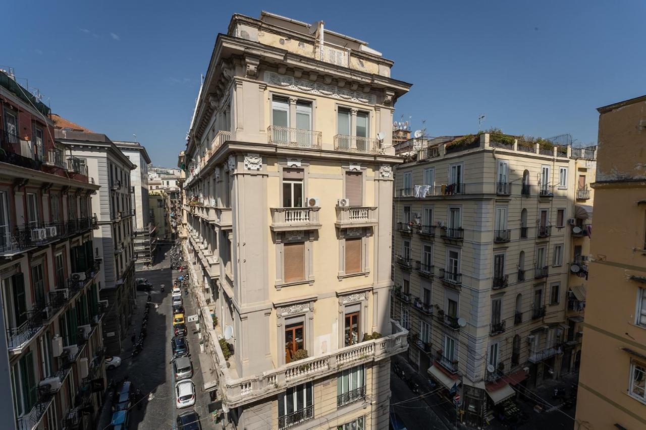 Отель Medina H. Napoli Centro, By Clapa Group Экстерьер фото
