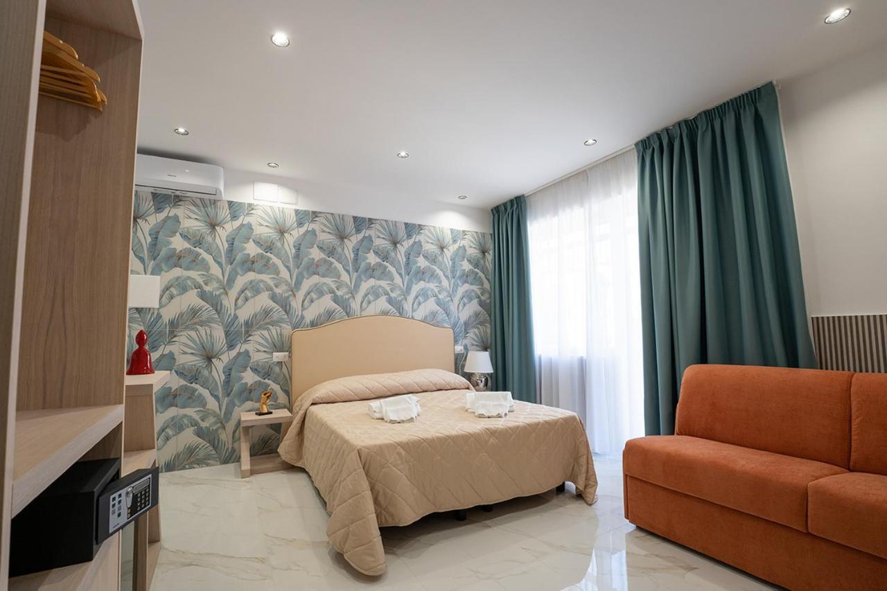 Отель Medina H. Napoli Centro, By Clapa Group Экстерьер фото