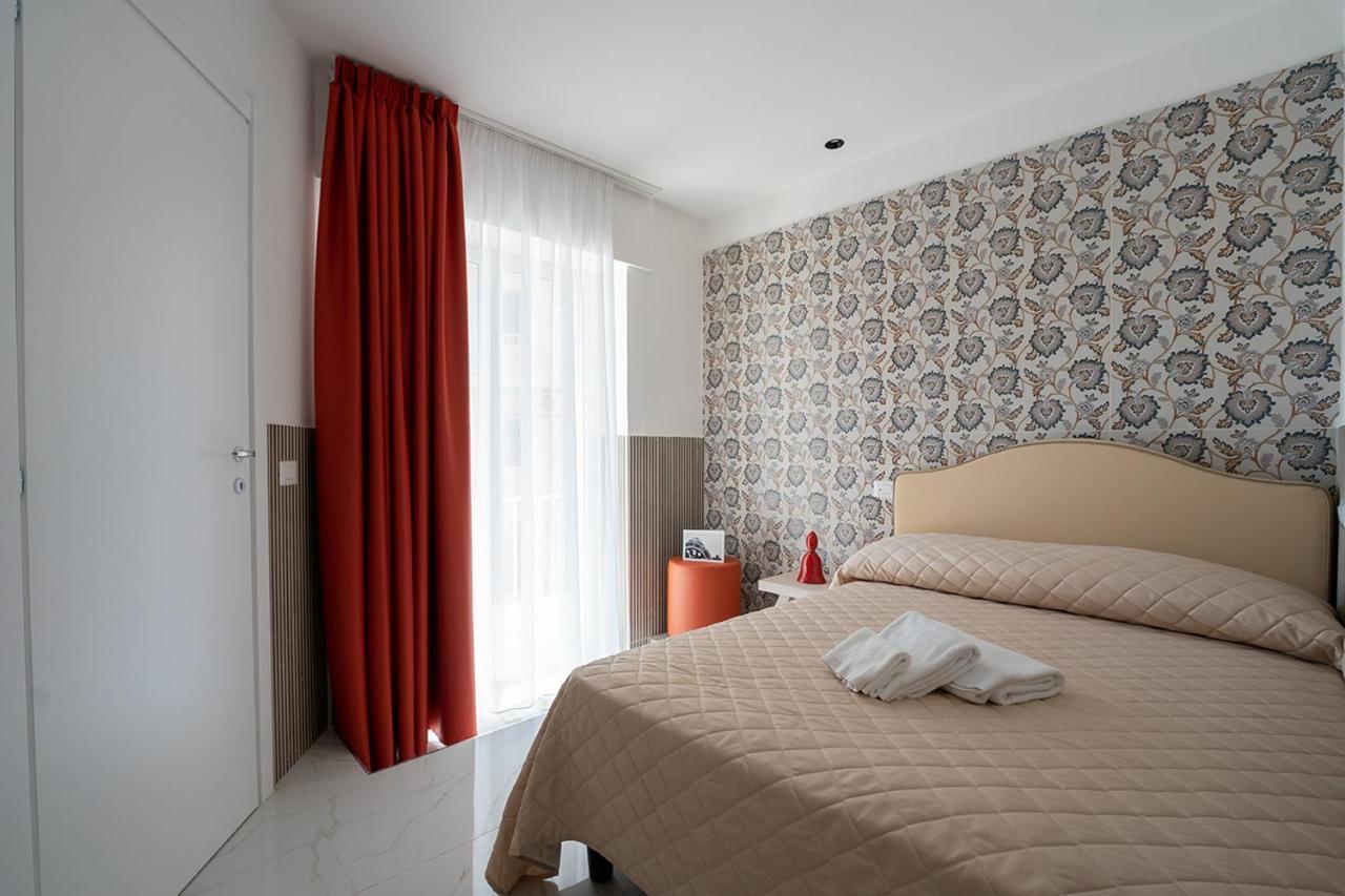Отель Medina H. Napoli Centro, By Clapa Group Экстерьер фото