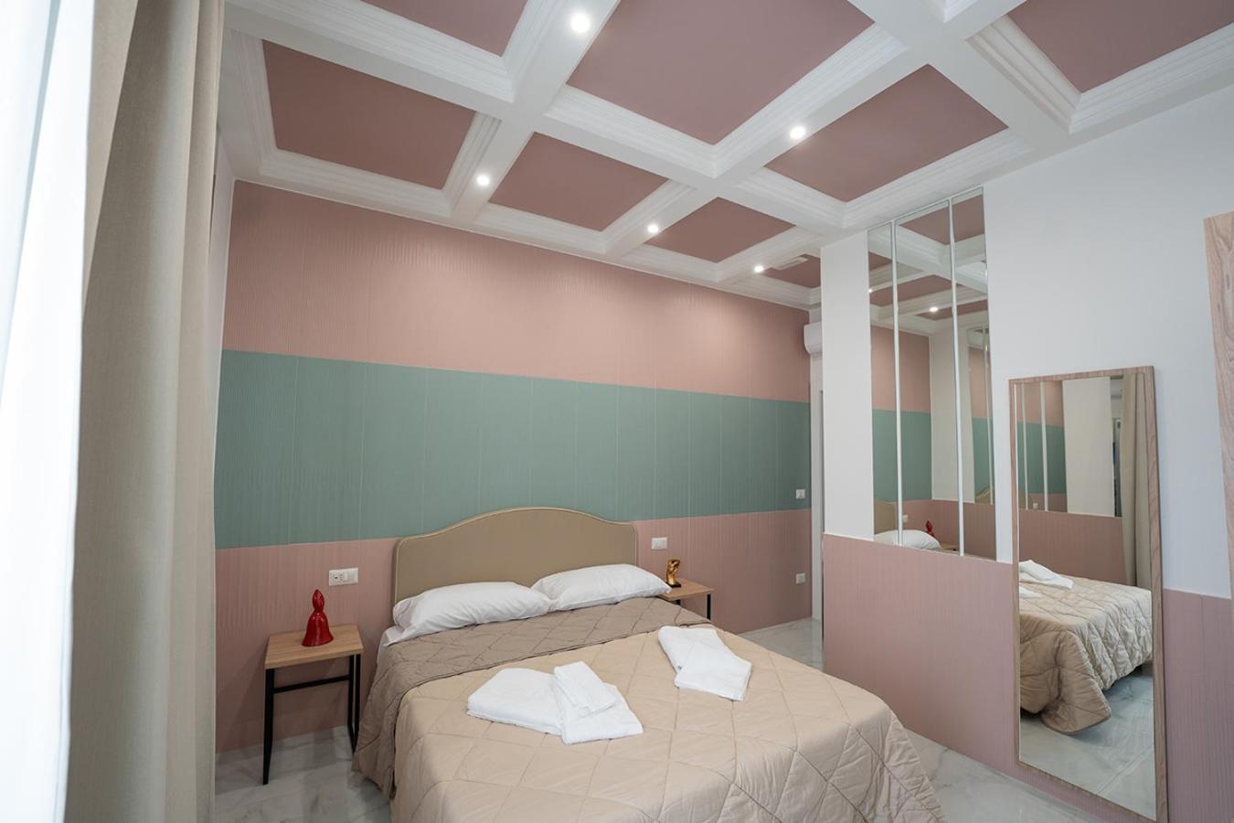Отель Medina H. Napoli Centro, By Clapa Group Экстерьер фото